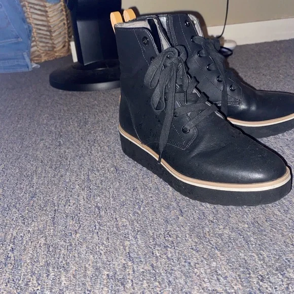 Dr Shcolles boots - Picture 4 of 8